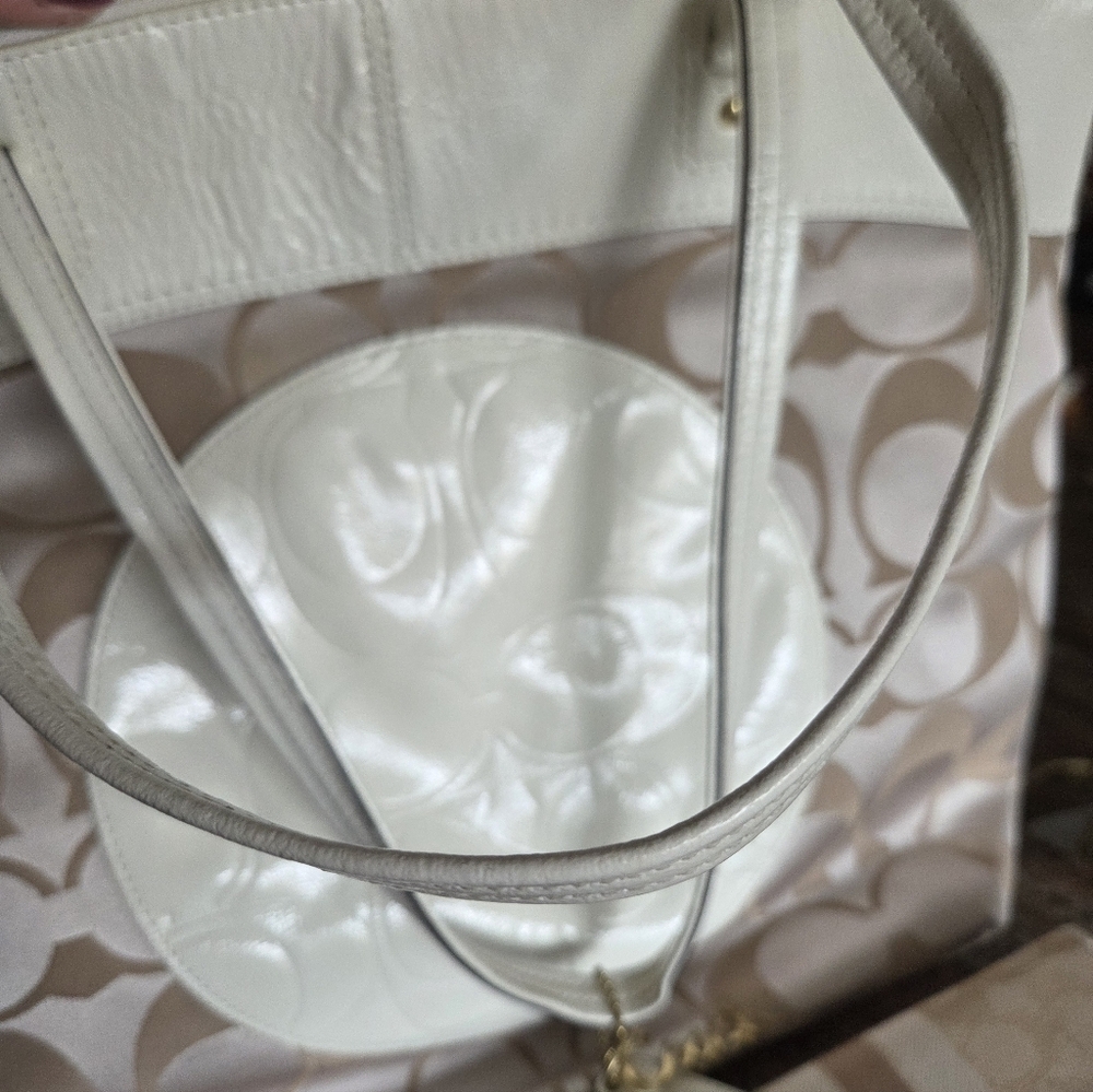 Coach Cream And Beige Bag And Wallet - Picture 3 of 14